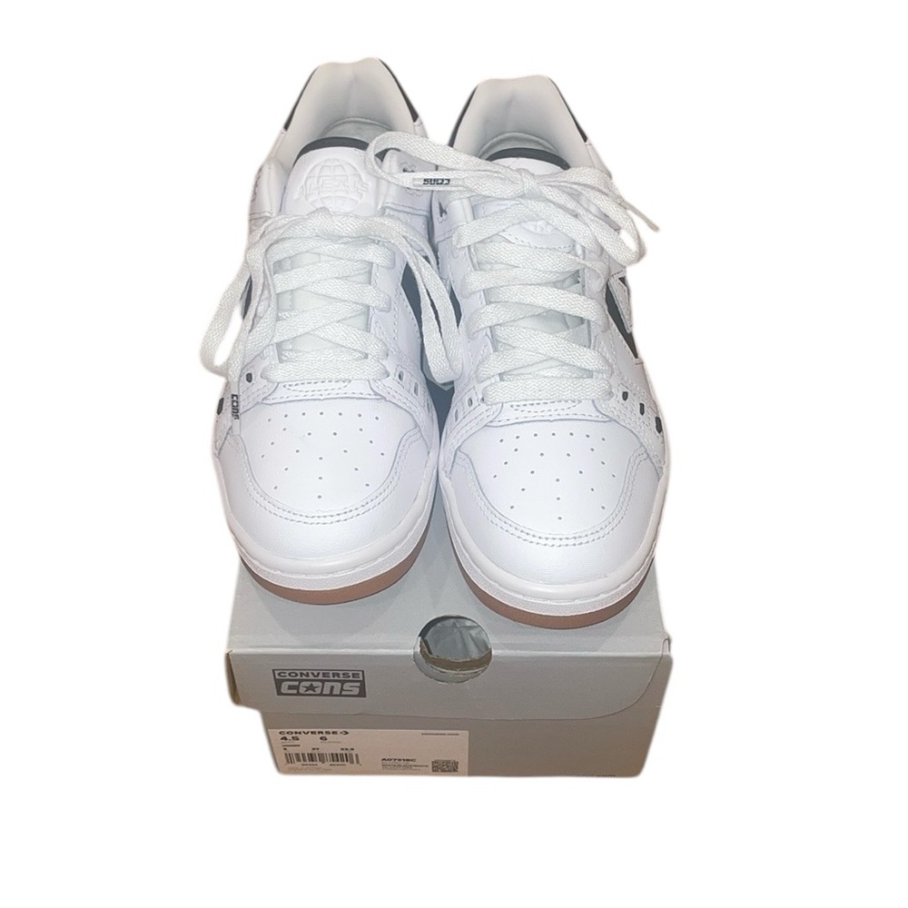 New in box white and black converse